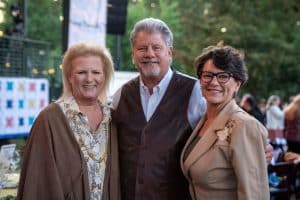 Marise McDermott poses with 2021 honorees Honoree Kathy and Bill Johnson.